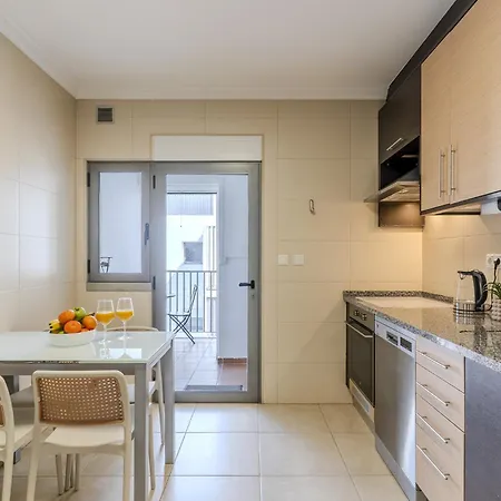 #368 T2 Sea View & Terrace *